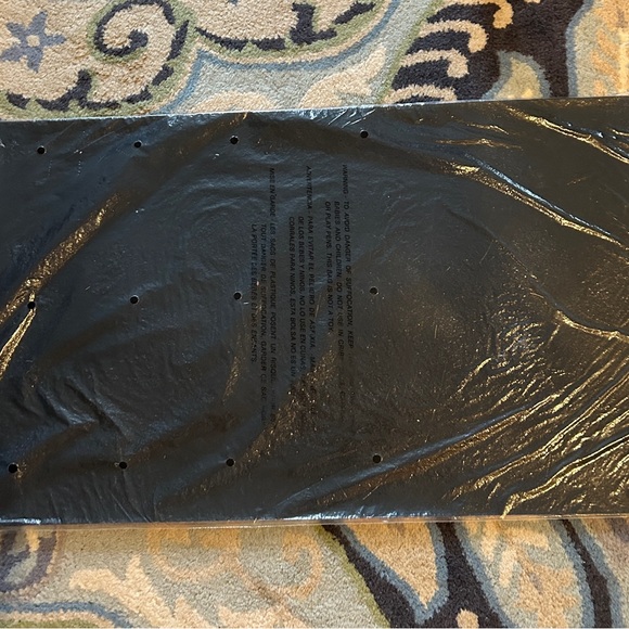 18”x30” Valentines floor mat with rubber backing. Perfect for the porch or house - Picture 2 of 5